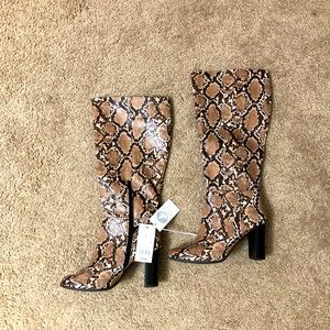 NWT snakeskin pattern heeled boots